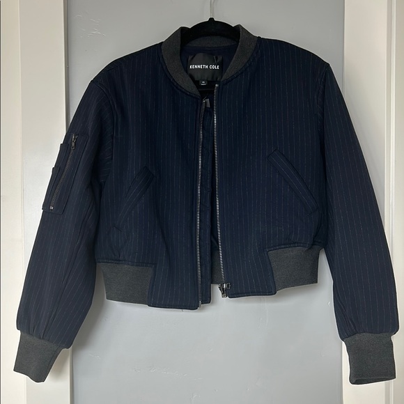 Kenneth Cole Women's Shirred-Sleeve Dark Navy Grey Bomber Jacket Sz XS - Picture 6 of 12